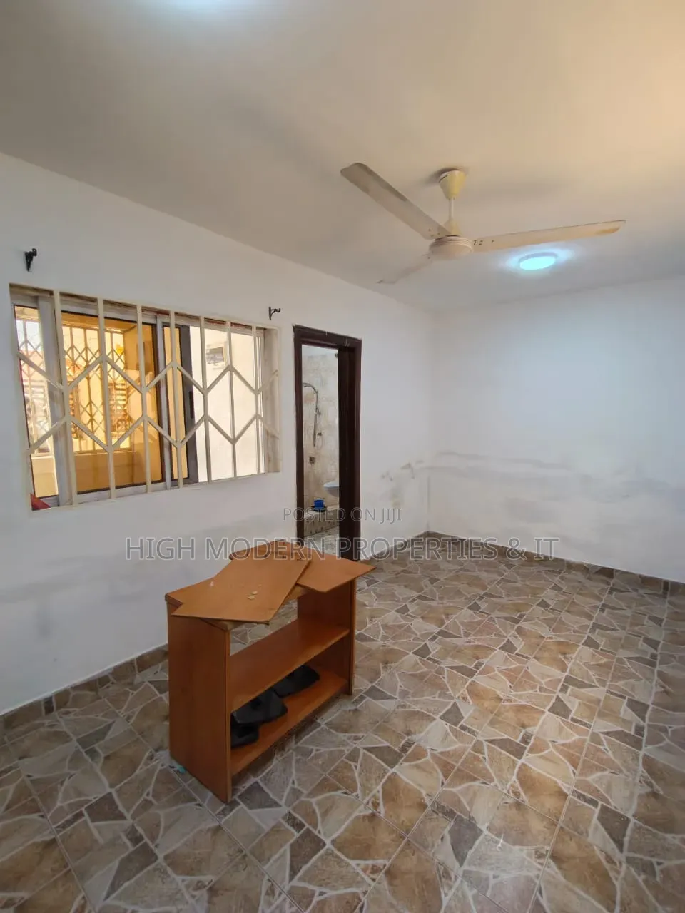 1bdrm Apartment in Teshie Bushroad, Tseaddo for rent