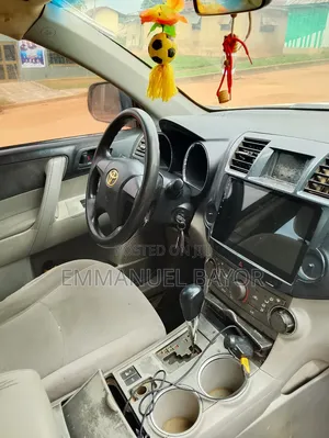Toyota Highlander 2009 White