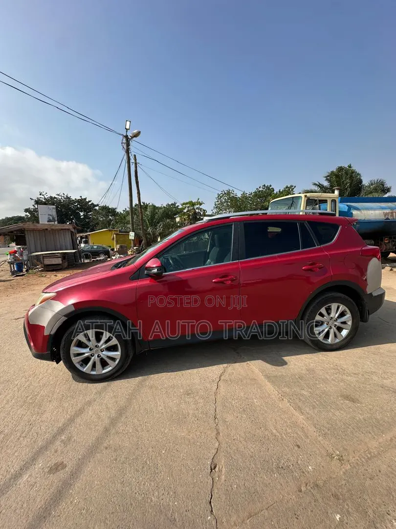 Toyota RAV4 2012 Red