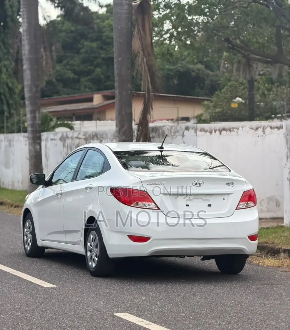 Hyundai Accent 2019 White