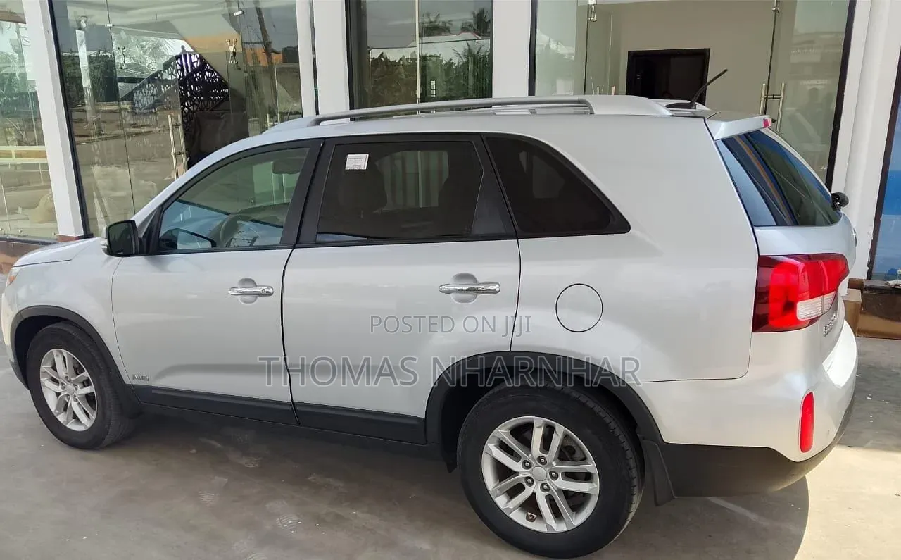 Kia Sorento 2015 Silver
