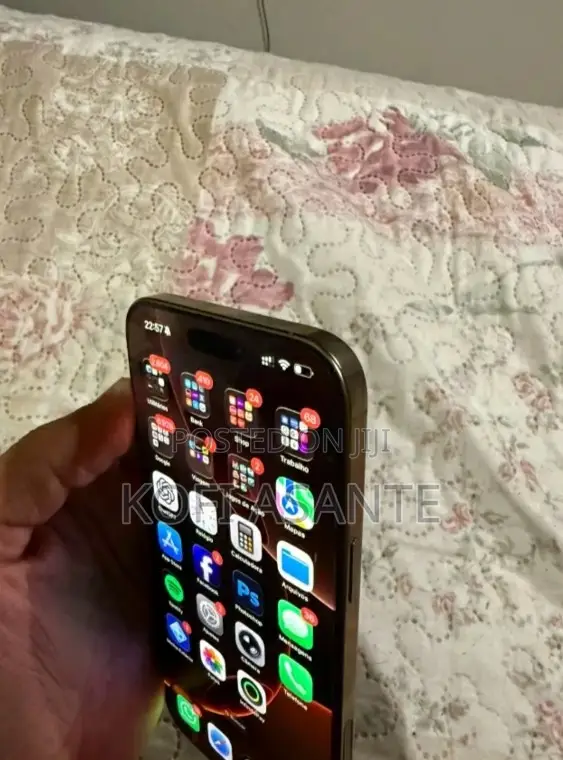 Apple iPhone 16 Pro Max 256 GB Gold