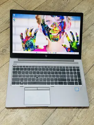 Laptop HP ZBook 15u G5 16GB Intel Core i7 SSD 256GB