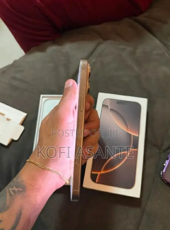 Apple iPhone 16 Pro Max 256 GB Gold
