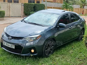 Toyota Corolla 2016 Silver