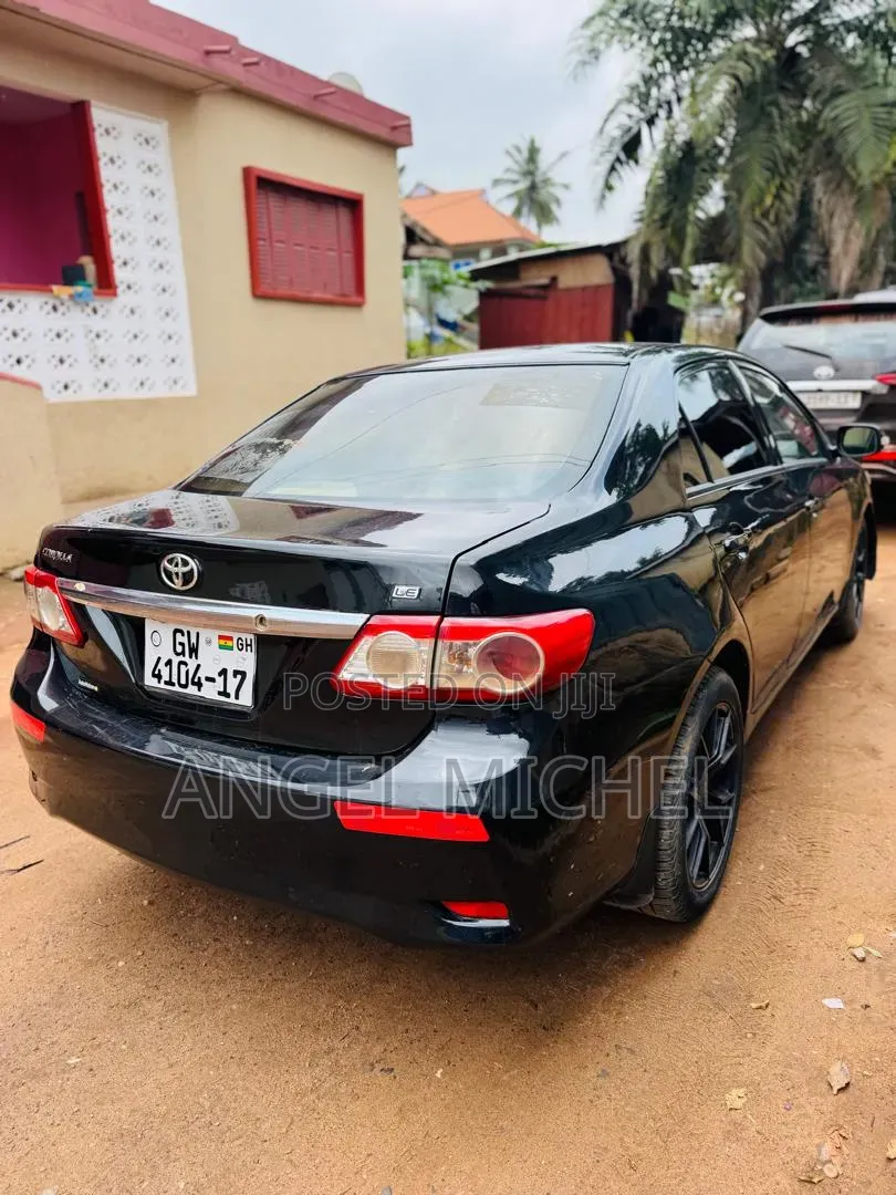 Hyundai Elantra 2013 Red