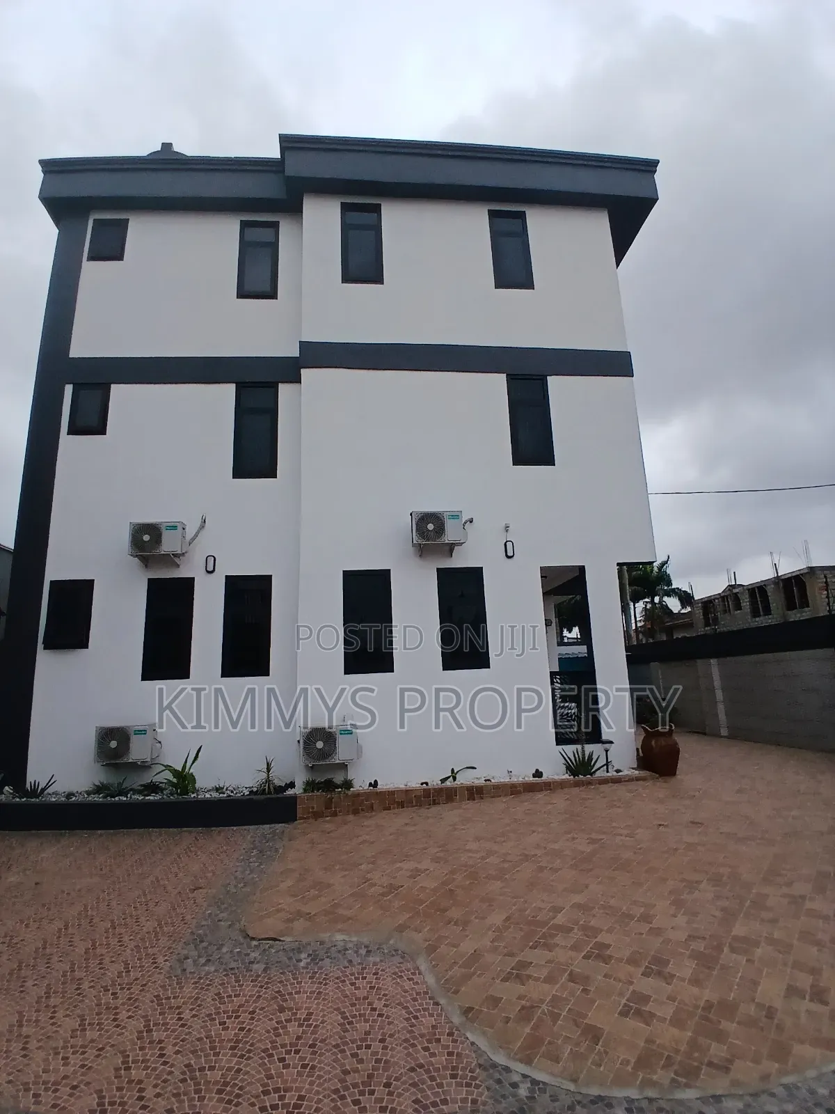 Furnished 2bdrm Apartment in Kimms Property, Otano for rent