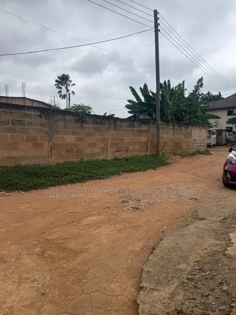 3bdrm House in Taifa Post Office for sale