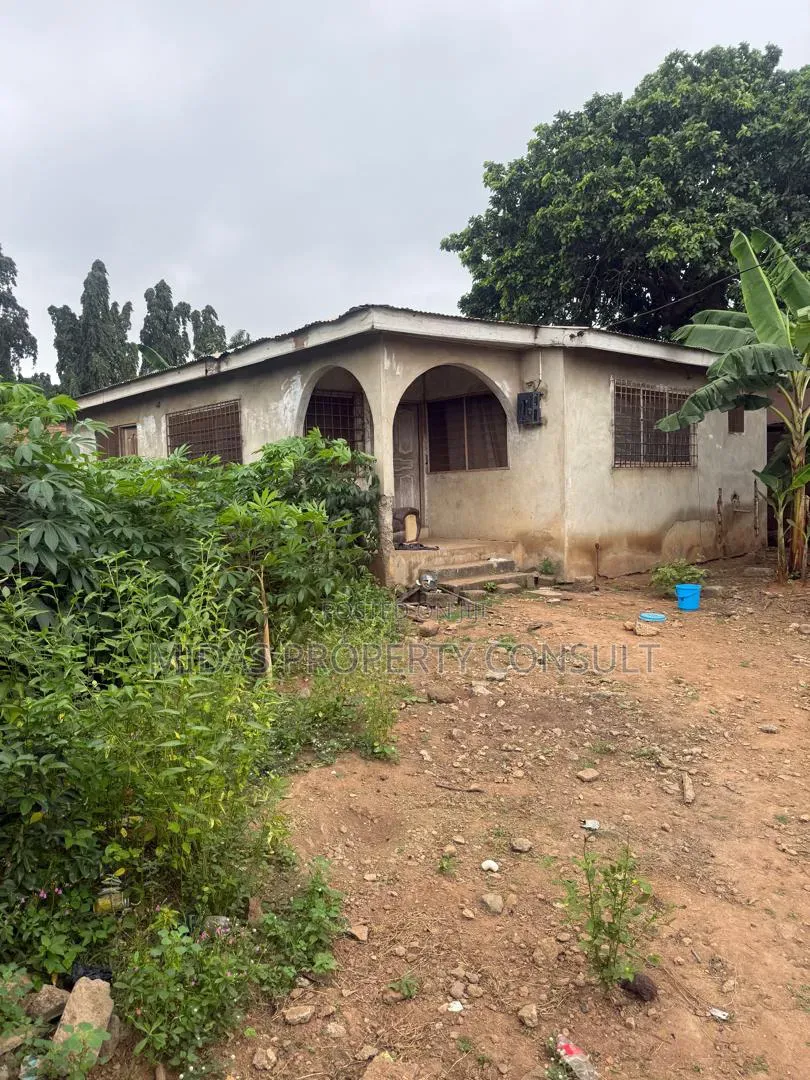 3bdrm House in Taifa Post Office for sale