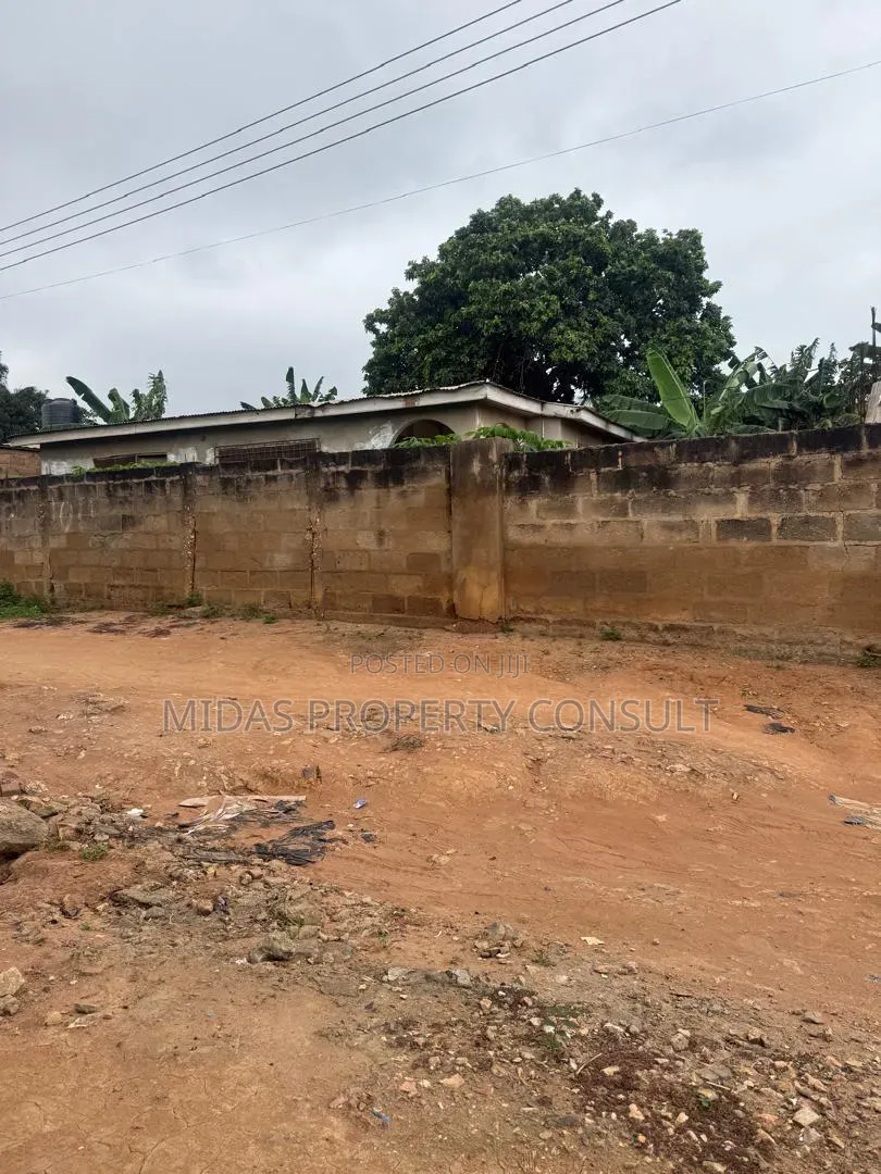 3bdrm House in Taifa Post Office for sale
