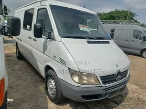 Mercedes-Benz Sprinter 2005 White