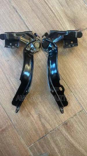 Toyota Camry 18 Hood Hinge
