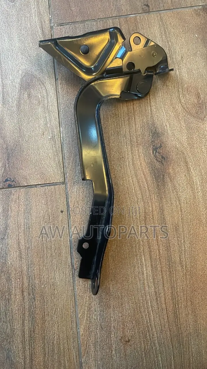 Toyota Highlander 08-11 Hood Hinge