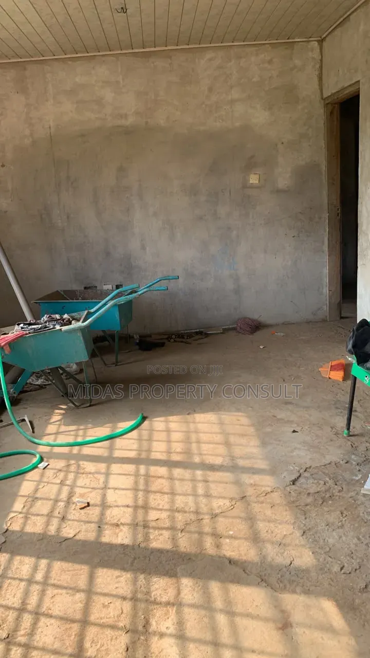 3bdrm House in Taifa Post Office for sale