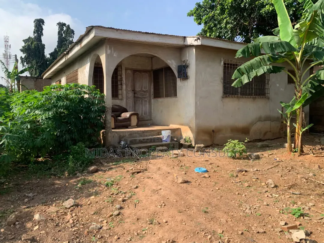 3bdrm House in Taifa Post Office for sale