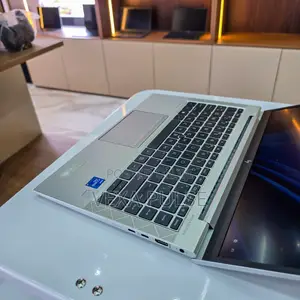 Laptop HP EliteBook 840 G8 16GB Intel Core i5 SSD 512GB