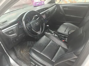 Toyota Corolla 2016 Silver