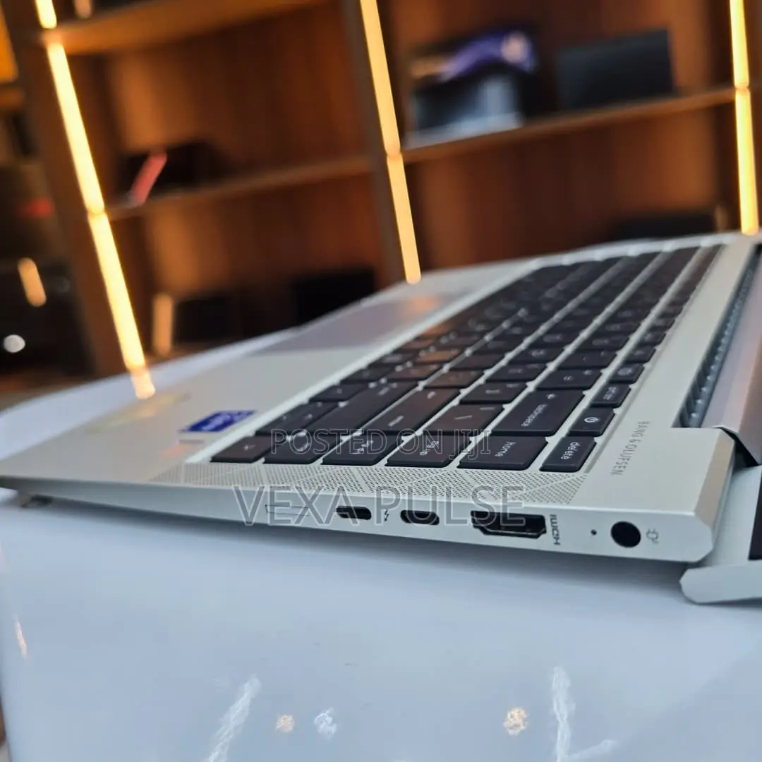 Laptop HP EliteBook 840 G8 16GB Intel Core i7 SSD 256GB