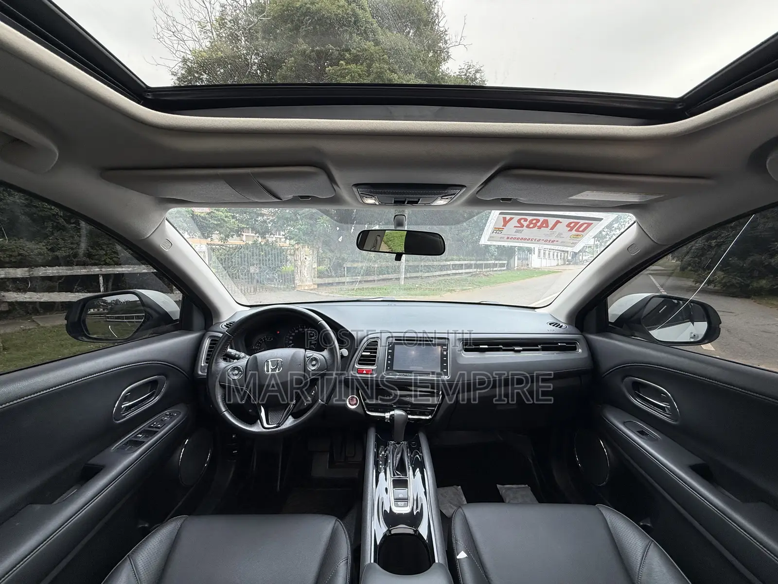 Honda HR-V 4dr SUV (1.5L 4cyl CVT) 2016 White