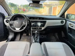 Toyota Corolla 2018 Black