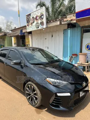 Toyota Corolla SE 4dr Sedan (1.8L 4cyl CVT) 2017 Black