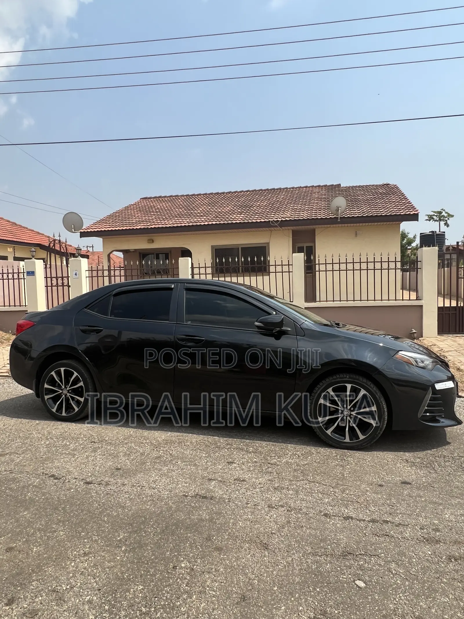 Toyota Corolla SE 4dr Sedan (1.8L 4cyl CVT) 2017 Black