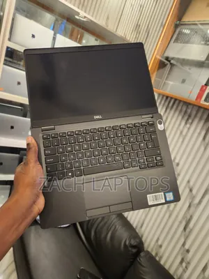 Laptop Dell Latitude 5300 8GB Intel Core i7 SSD 256GB