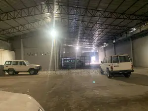 1,350 SQM Warehouse at Accra for Rent