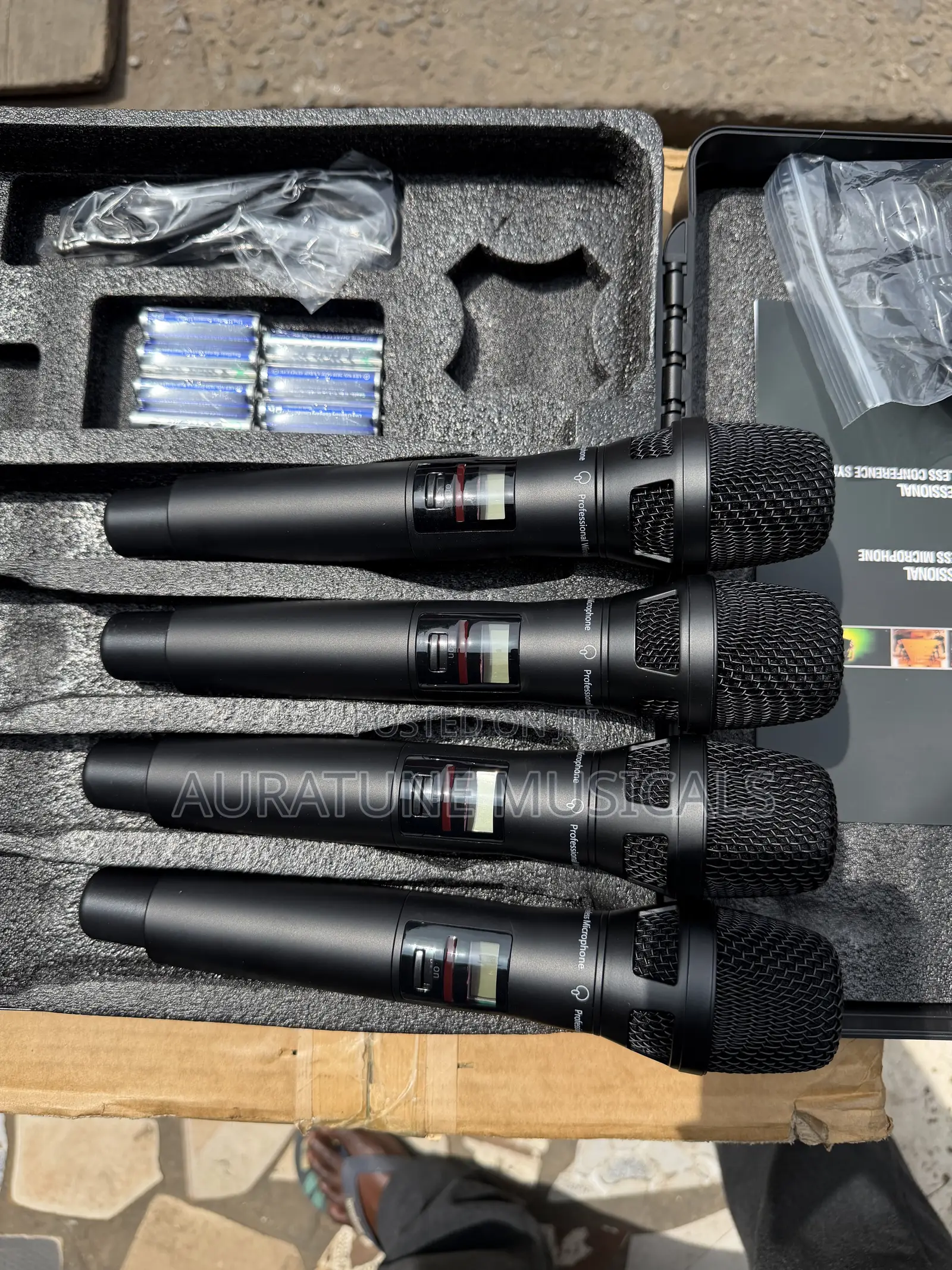 Shure GLXD94 Wireless Microphone (4 in 1)