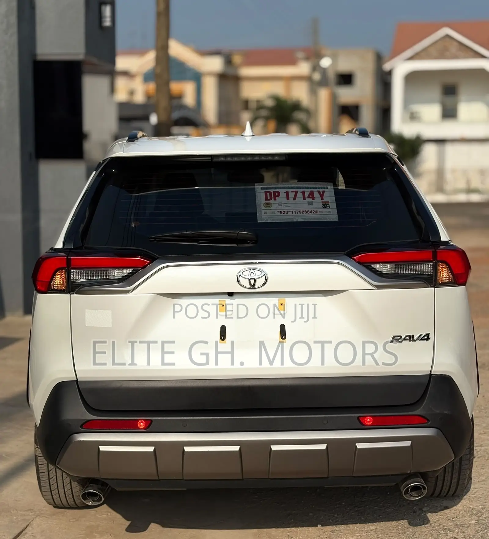 Toyota RAV4 2024 White