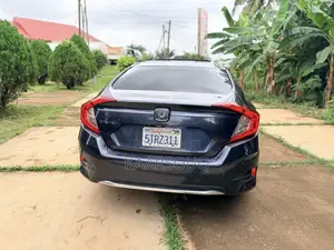 Honda Civic 2020 Gray