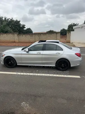 Mercedes-Benz C300 Luxury 4Matic Sedan AWD (2.0L 4cyl 7A) 2016 Silver