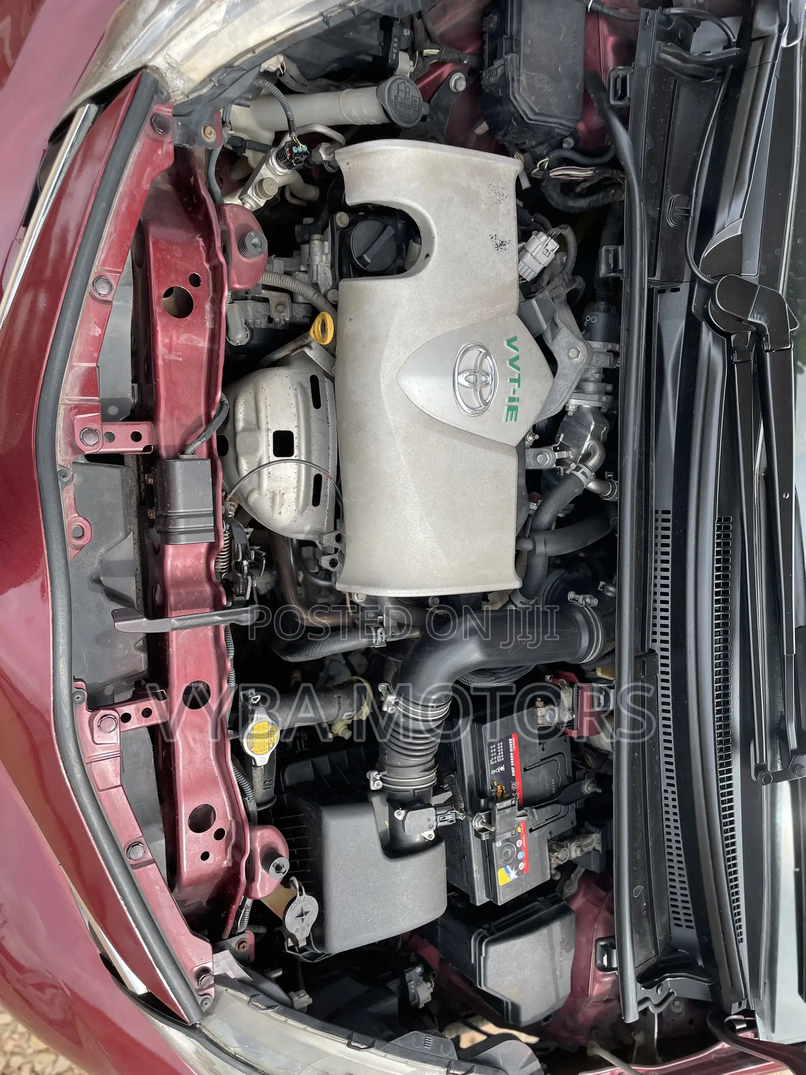Toyota Vitz 2015 Burgundy