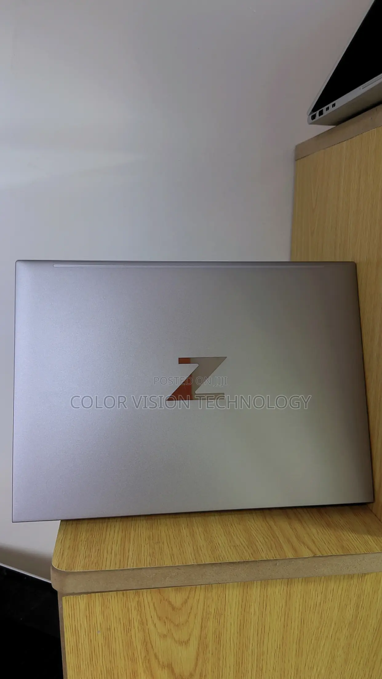 Laptop HP ZBook Firefly G9 16GB Intel Core i7 SSD 1T