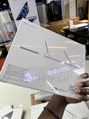 12.9” Pro Smart Keyboard Folio