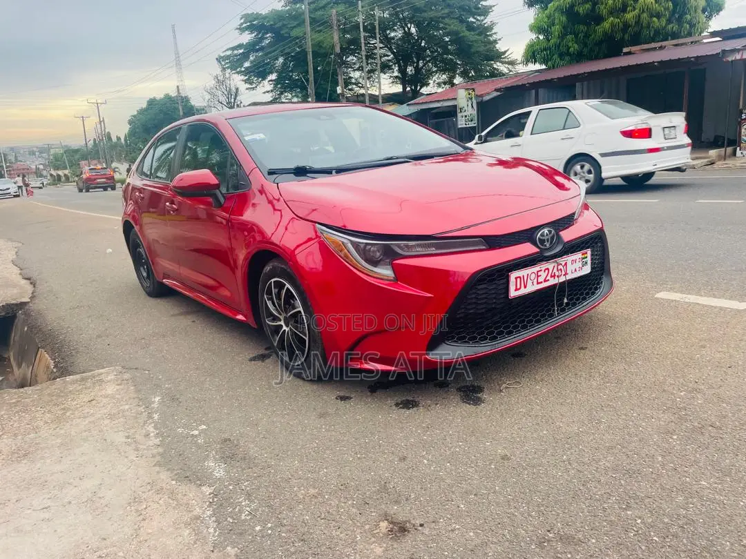 Toyota Corolla 2022 Red