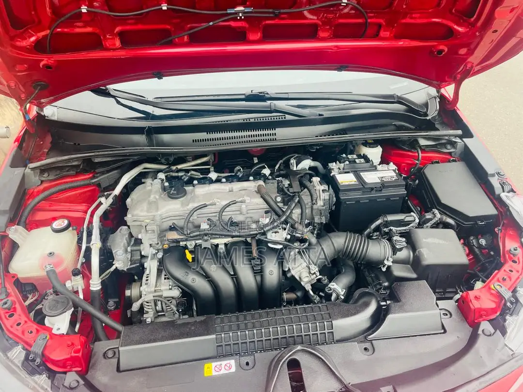 Toyota Corolla 2022 Red