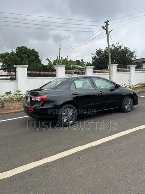 Toyota Corolla LE Special Edition 4dr Sedan (1.8L 4cyl 4A) 2013 Black