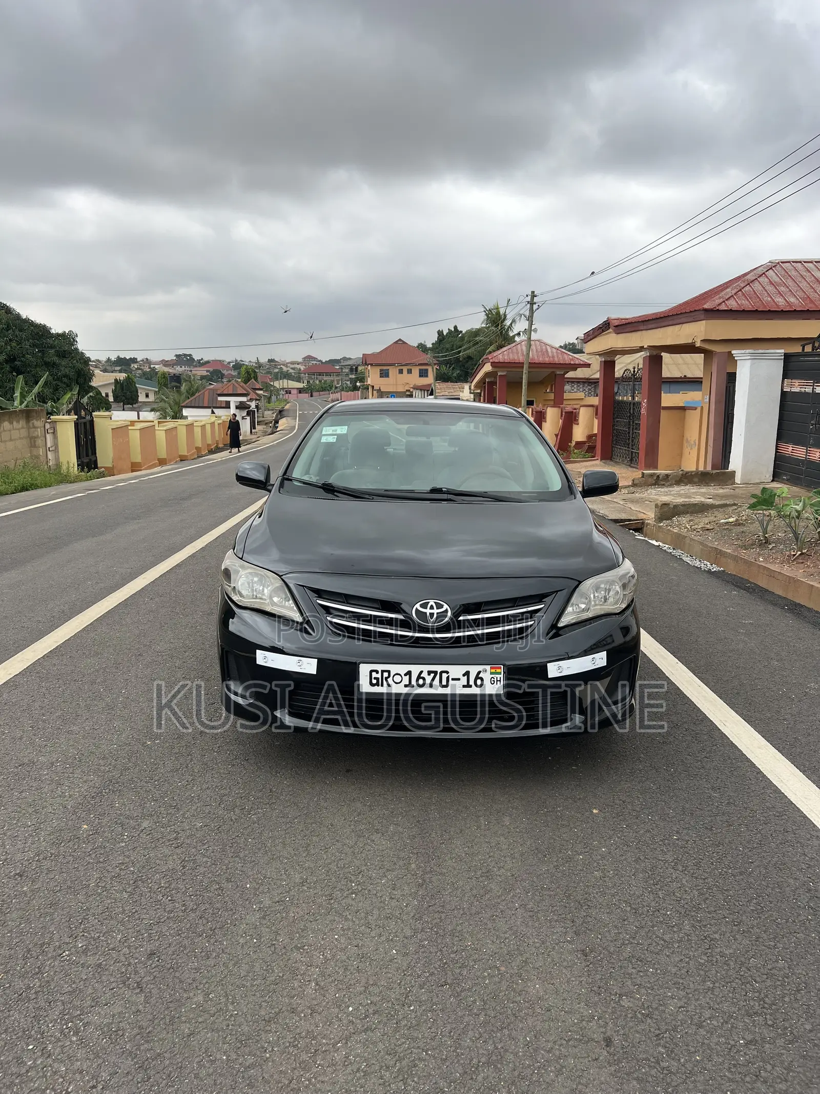Toyota Corolla LE Special Edition 4dr Sedan (1.8L 4cyl 4A) 2013 Black