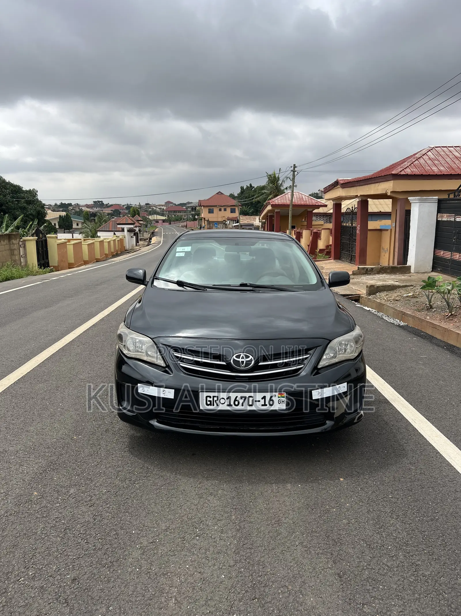 Toyota Corolla LE Special Edition 4dr Sedan (1.8L 4cyl 4A) 2013 Black