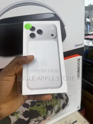 New Apple iPhone 17 Pro Max 256 GB Silver