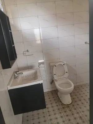 2bdrm House in Amrahia for rent