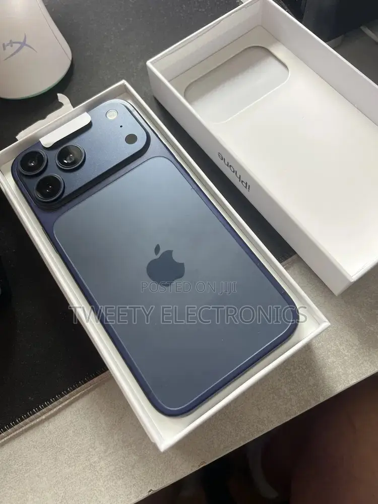 New Apple iPhone 17 Pro Max 1 TB Blue