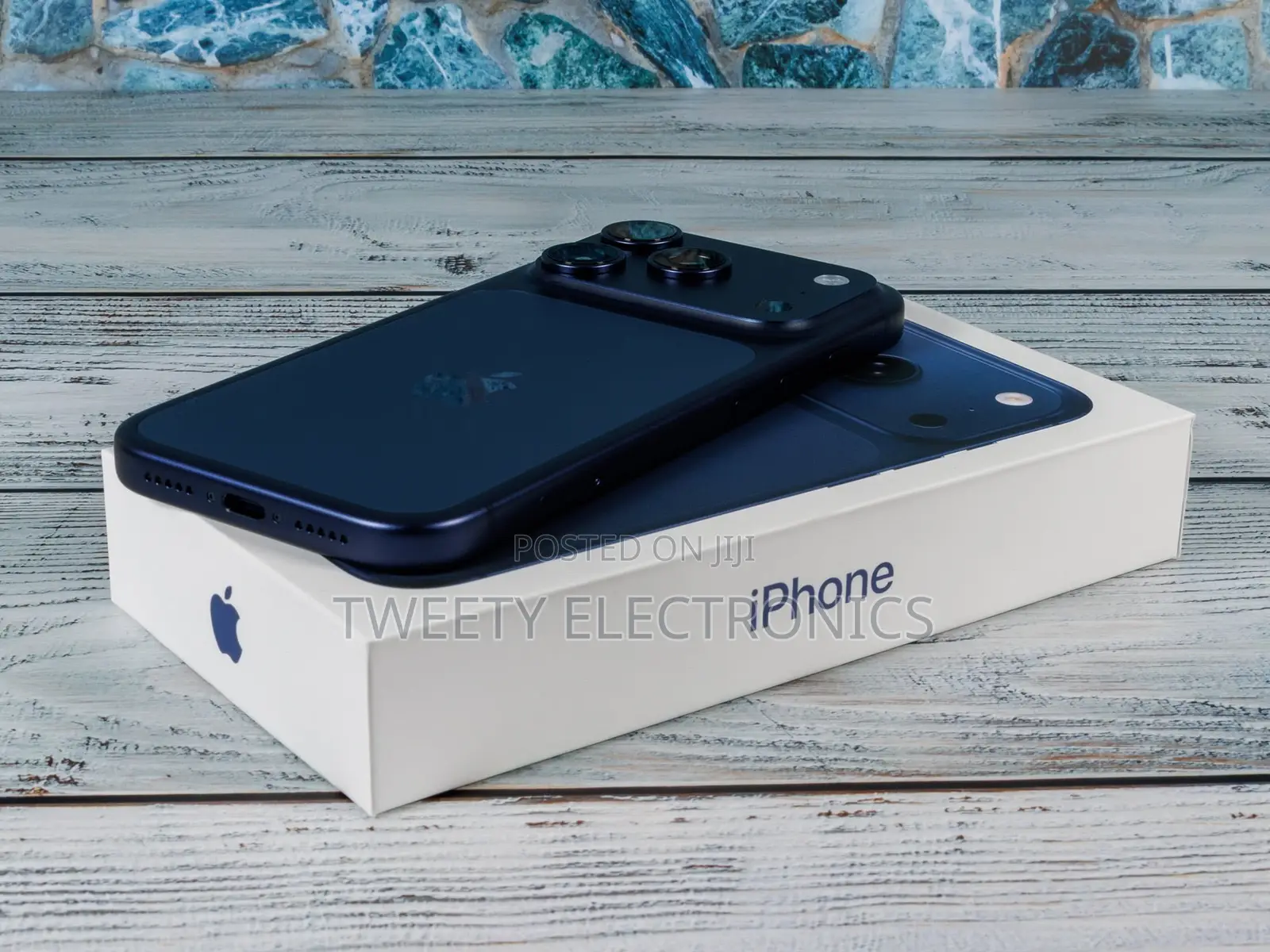 New Apple iPhone 17 Pro Max 1 TB Blue
