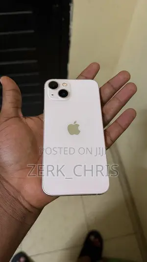 Apple iPhone 13 128 GB White