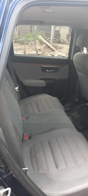 Honda CR-V 2018 Blue