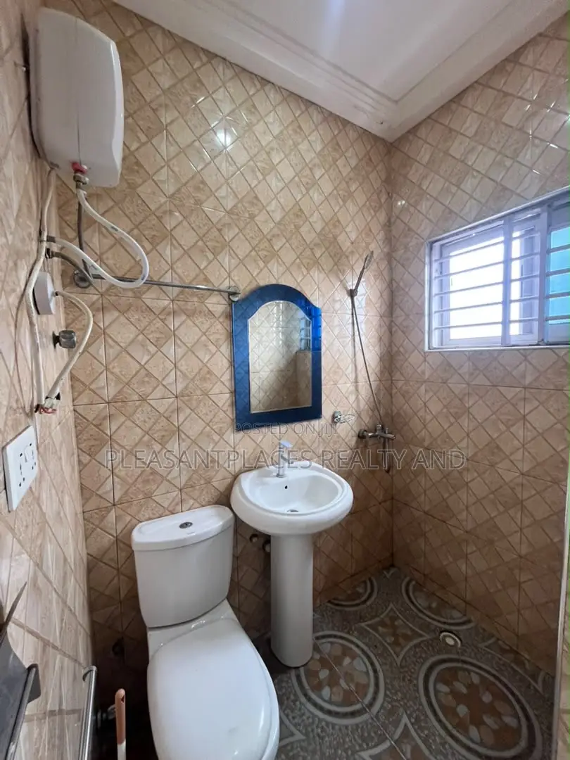 2bdrm Apartment in Pleasantplaces And, Adjiriganor for rent