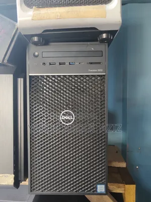 Desktop Computer Dell Precision 3000 8GB Intel Core i5 HDD 1T