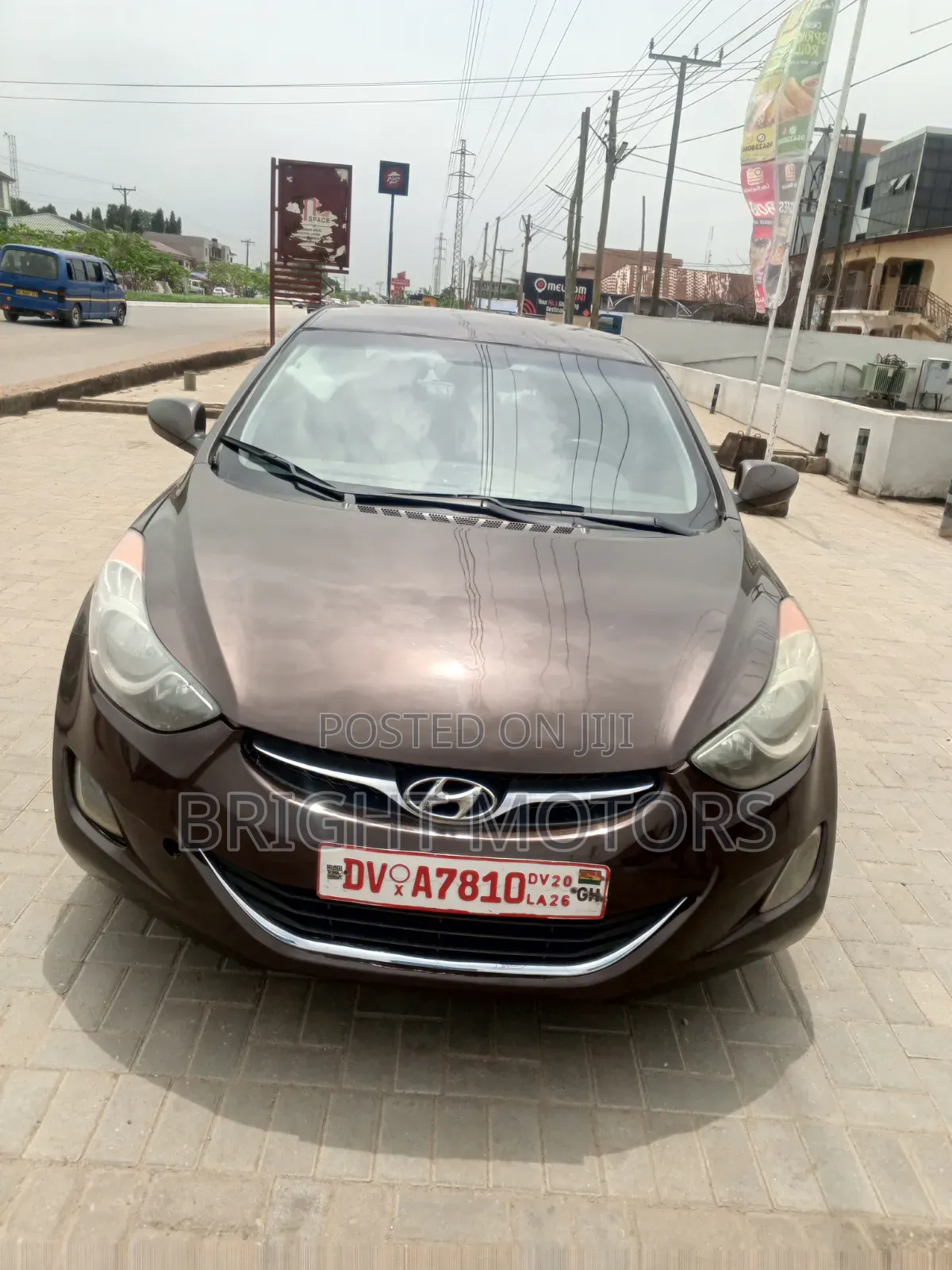 Hyundai Elantra 2012 Brown