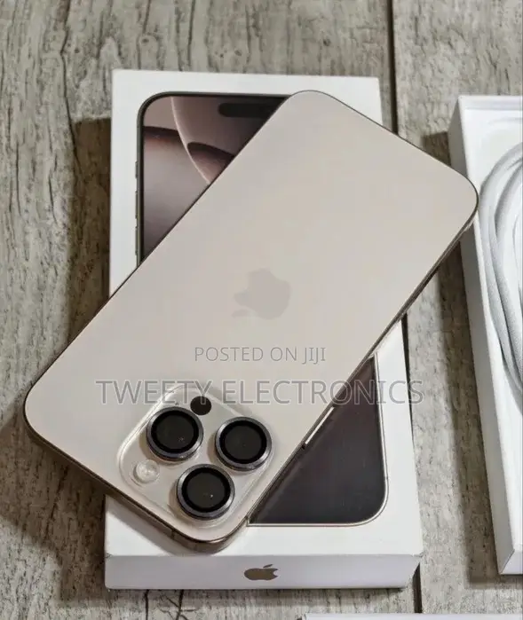 New Apple iPhone 16 Pro Max 512 GB Gold